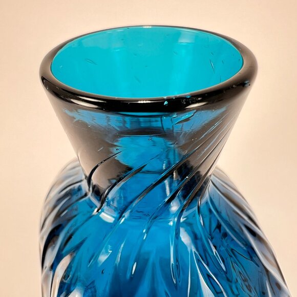 Pairpoint Glassworks Diamond Quilted Optic Blue Blown Glass Vase Mt Washington - Picture 9 of 16